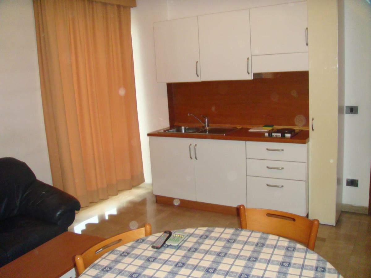 Residence Executive Ancona Exterior foto