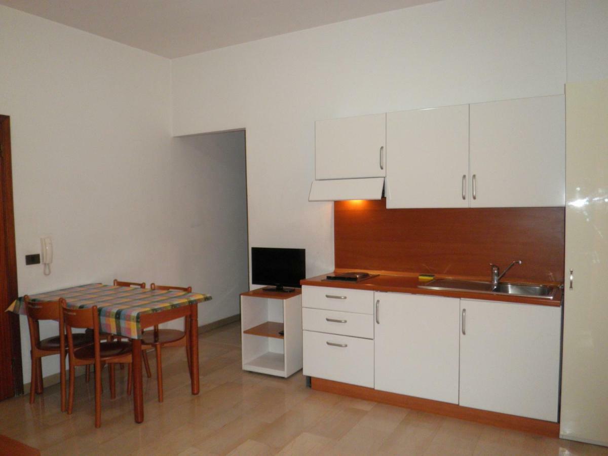 Residence Executive Ancona Habitación foto